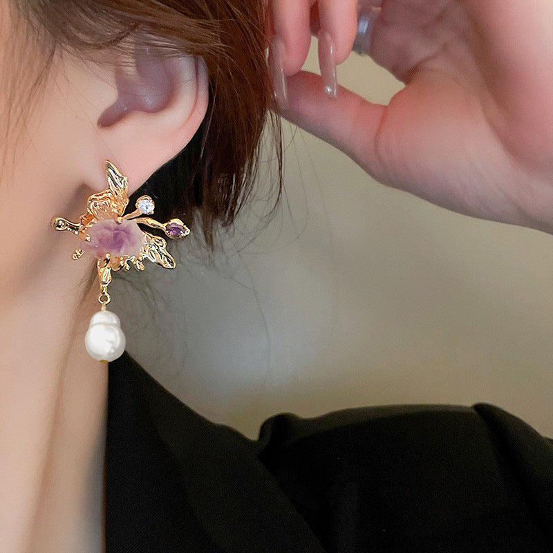 amethyst and pearl earrings Wearing Look