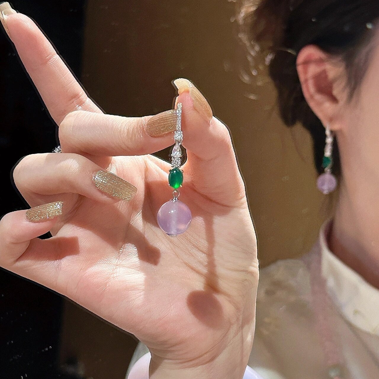 amethyst dangle earrings Wearing Look