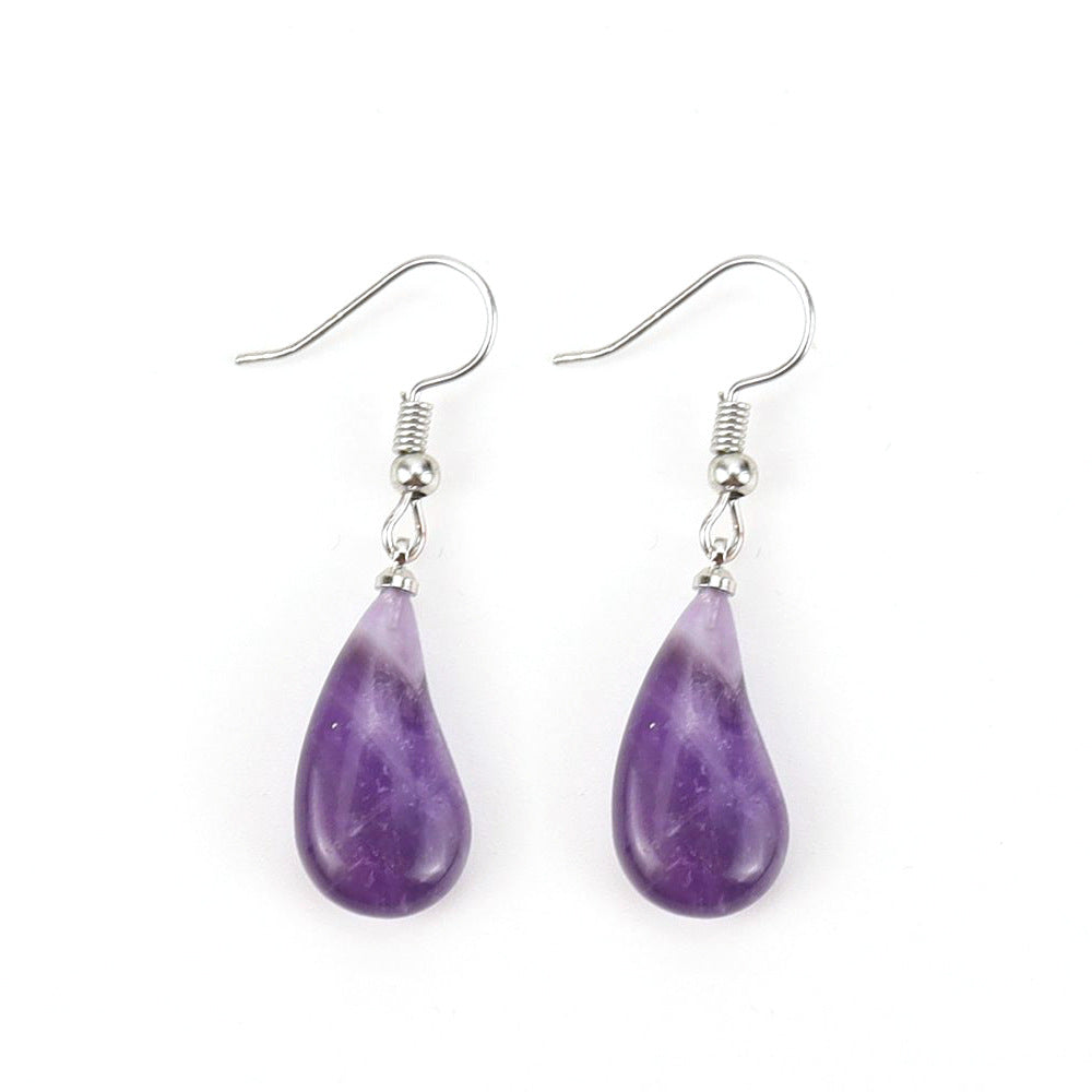 amethyst necklace white background
