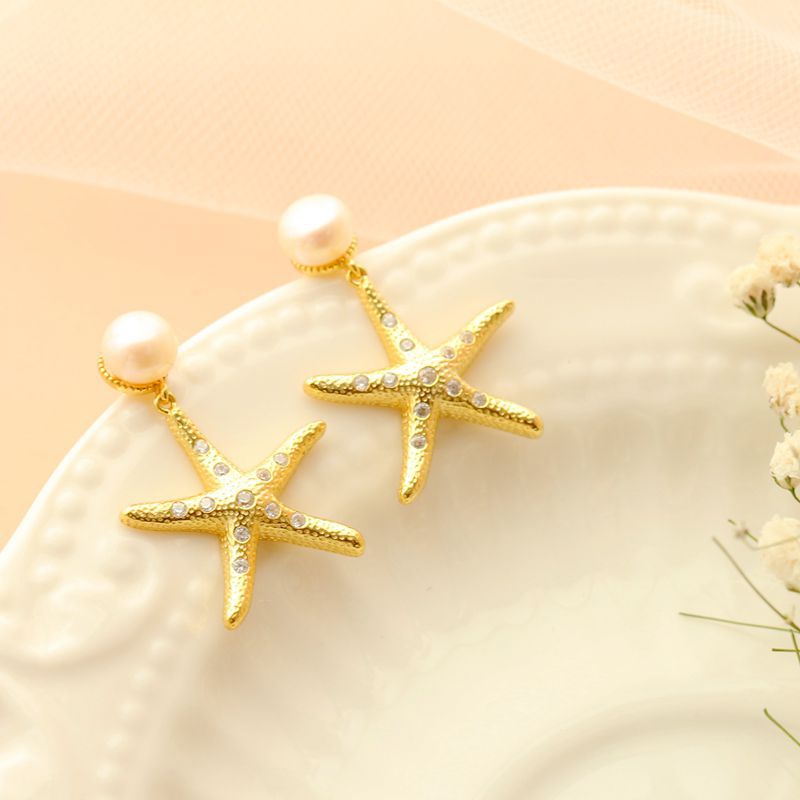 Sweet Starfish Earrings in Silver S925
