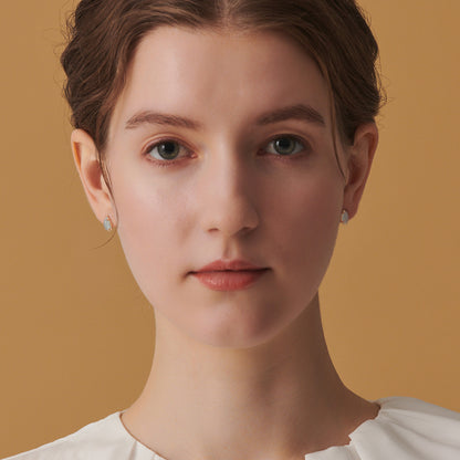 Aquamarine Earrings worn by a girl